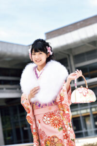 着物にショール？振袖にショールは必要？おすすめのショールや種類  